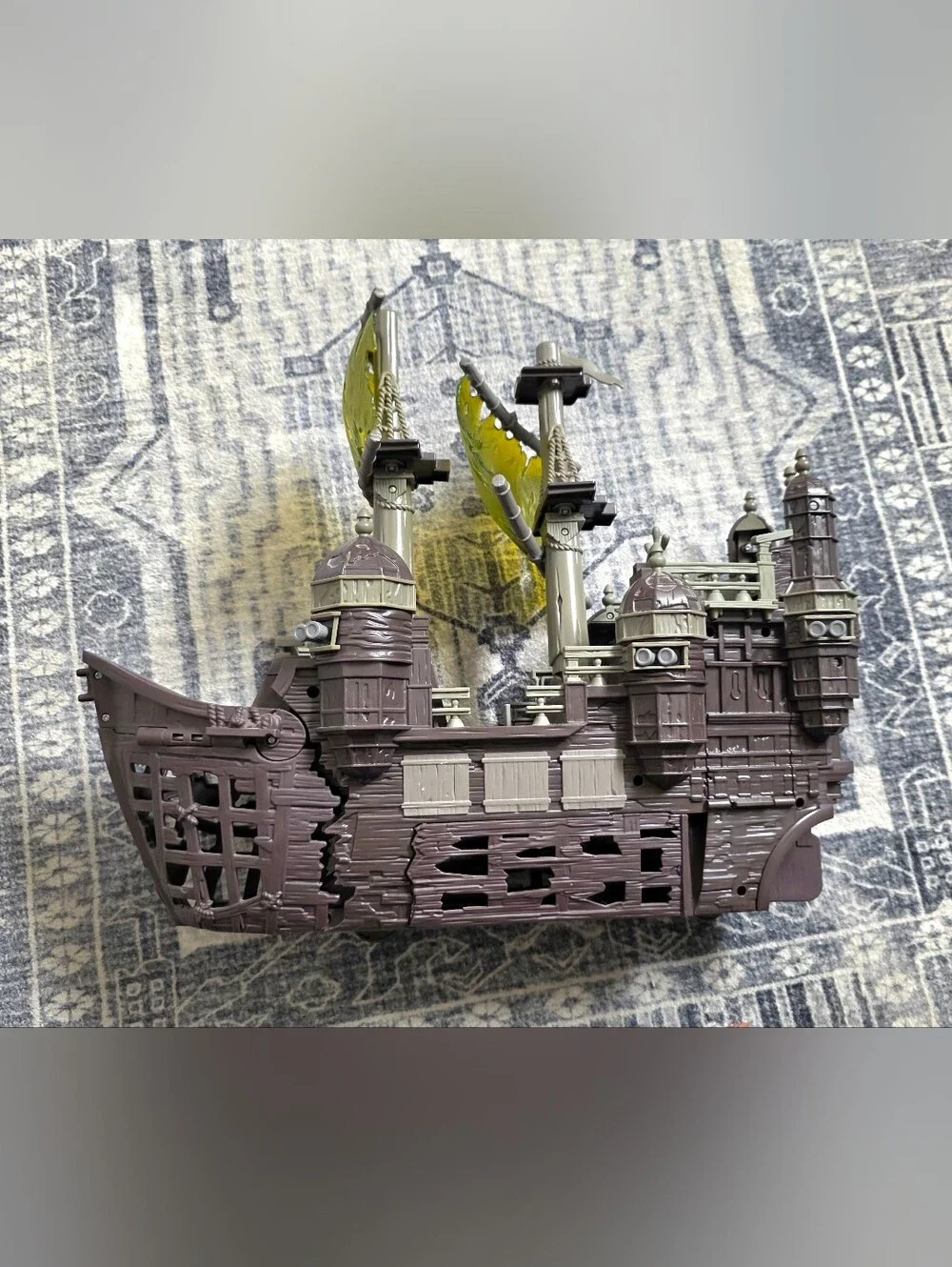 Pirates of Caribbean Dead Men Tell No Tales Silent Mary Ghost Ship With Figures